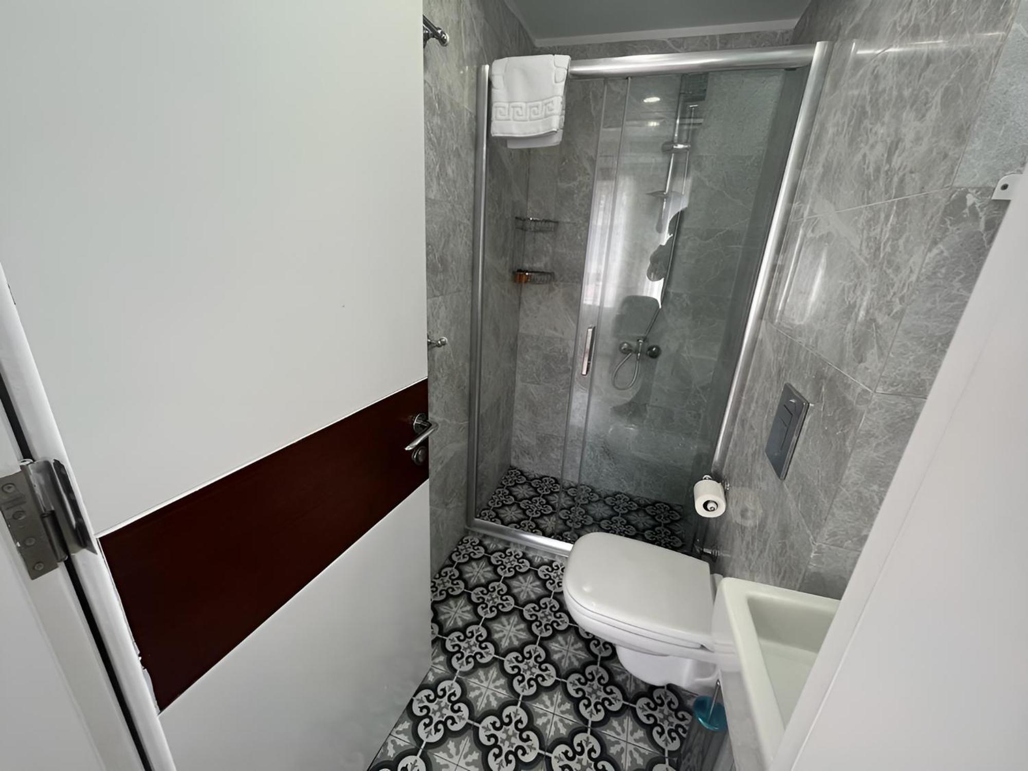 Genoa Port Hotel Stambuł Zewnętrze zdjęcie