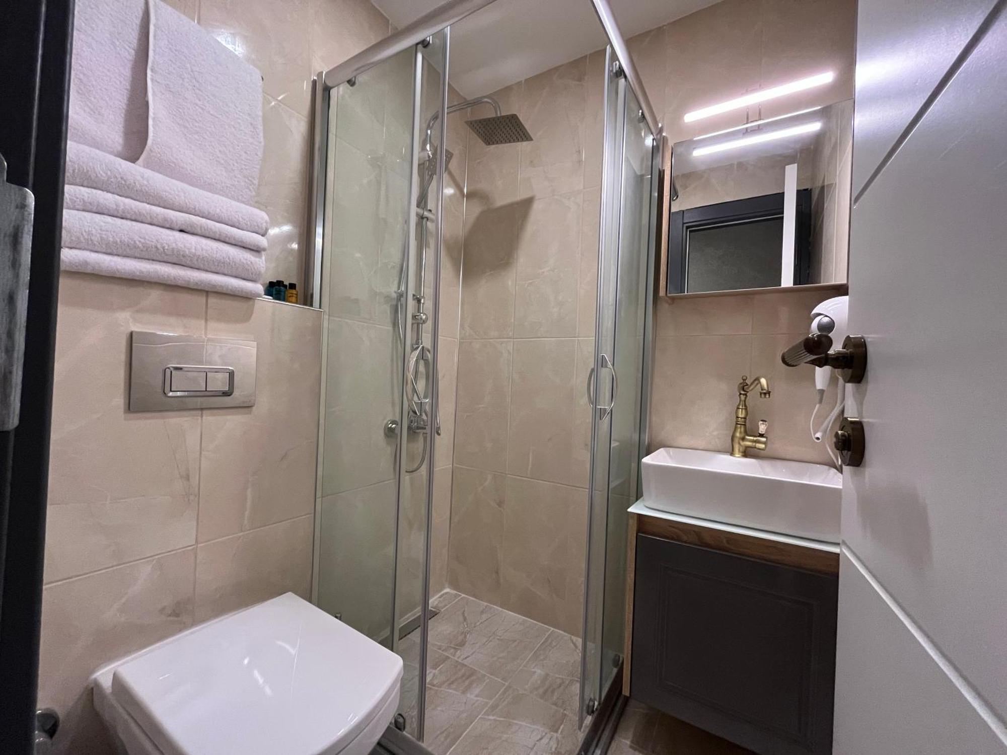 Genoa Port Hotel Stambuł Zewnętrze zdjęcie